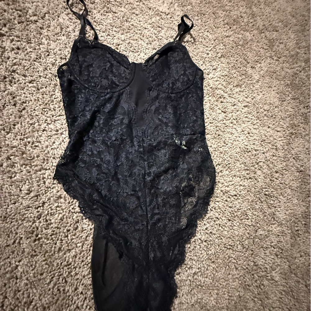SHEIN Black Lace Chemise